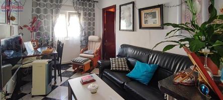 Piso en venta a escasos metros del Paseo de la Bahía.-Puntales photo 0