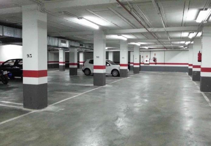 PLAZA DE APARCAMIENTO JUNTO AL HOSPITAL photo 0