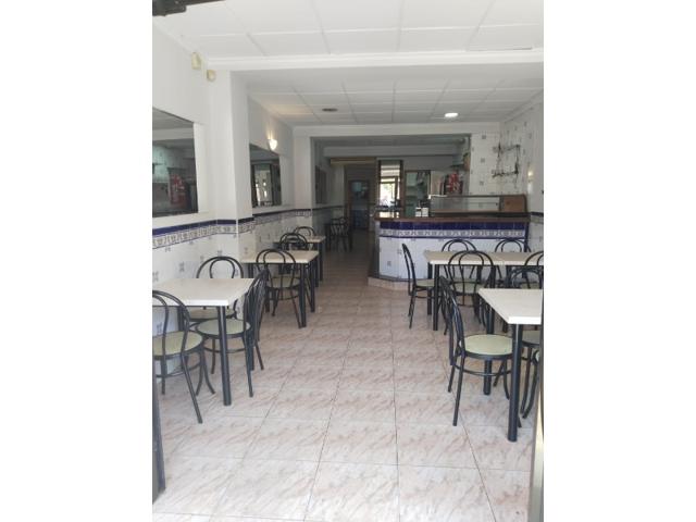 Local En venta en Alzira photo 0