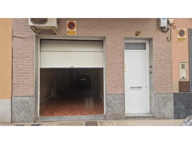 Local En venta en Alzira photo 0