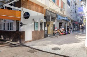 Se vende local comercial en el centro de Torremolinos photo 0
