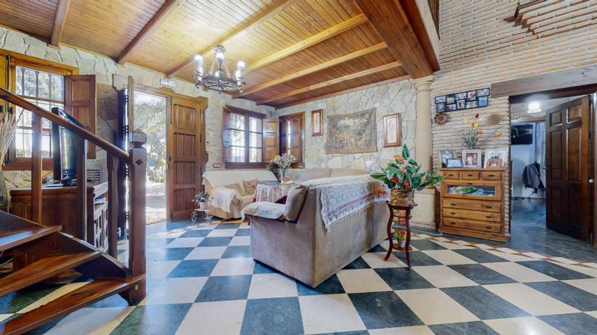 BAJADA DE PRECIO !!!! PRECIOSA CASA CON PARCELA A LA VENTA EN  ANTEQUERA photo 0