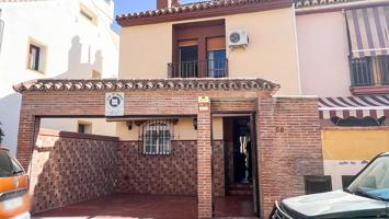 CASA UNIFAMILIAR 3 DOR+BUHARDILLA, JARDIN 64M2, GARAJE, TRASTERO, MARBELLA photo 0