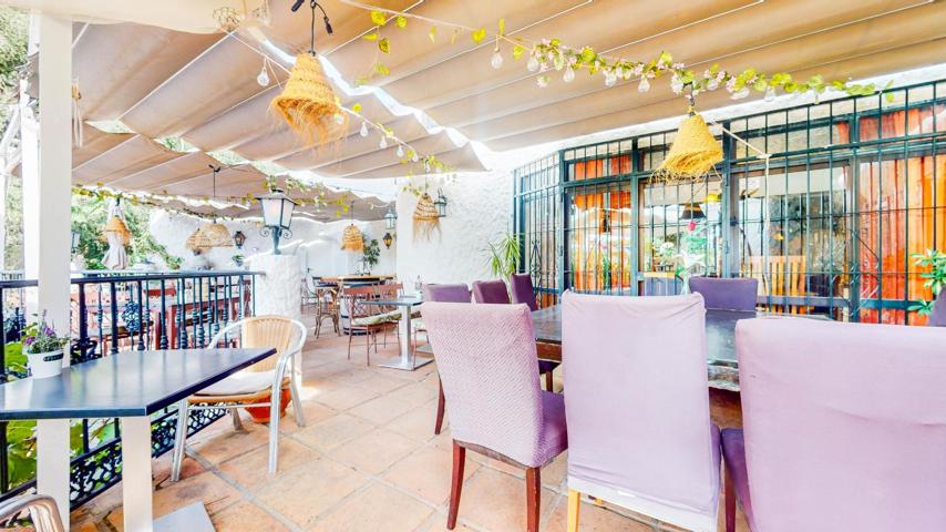 Oportunidad Única: gran local comercial con vivienda encima photo 0