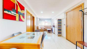 PRECIOSO APARTAMENTO EN MÁLAGA A LA VENTA photo 0