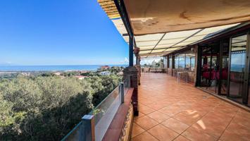 Espectacular Vivienda con terreno (urbana) con magníficas vistas panorámicas al  mar y a la montaña photo 0