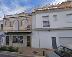 ¡Gran Oportunidad en Churriana! bajo comercial +2pisos . haz tu oferta !! photo 0