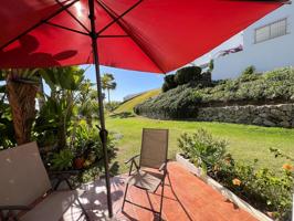 PRECIOSO BAJO CON JARDÍN EN LA PRESTIGIOSA ZONA DE ALOHA CON LICENCIA TURÍSTICA photo 0