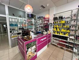 EN VENTA LOCAL + TRASPASO DE NEGOCIO DE CLINICA MEDICO-ESTÉTICA CENTRO DE TORREMOLINOS photo 0