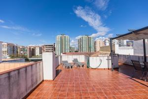 Ático con Solárium Privado en la Mejor Zona de Los Boliches photo 0