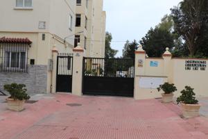 Plaza de garaje en venta en el edificio Villaluz, Fuengirola photo 0