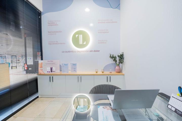 ¡Oportunidad Única de Traspaso de Clínica Estética en un Centro Comercial de Alto Nivel! photo 0