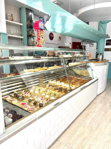 *¡OPORTUNIDAD DE TRASPASO EN CHURRINA, MÁLAGA! PANADERÍA – PASTELERÍA – BAR EN FUNCIONAMIENTO + OPCIÓN DE ALQUILER DE UNA VIVIENDA JUNTO AL LOCAL photo 0