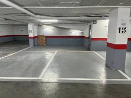 Plaza de Parking zona Puerto Deportivo Benalmádena photo 0