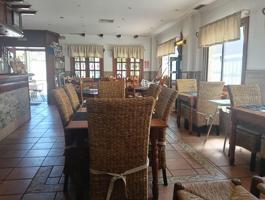 BAR- RESTAURANTE A LA VENTA EN FUENGIROLA photo 0