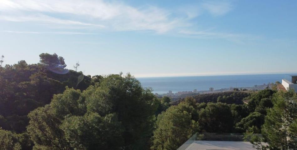 Ubicación privilegiada en Mijas para construir Villa Contemporánea! photo 0