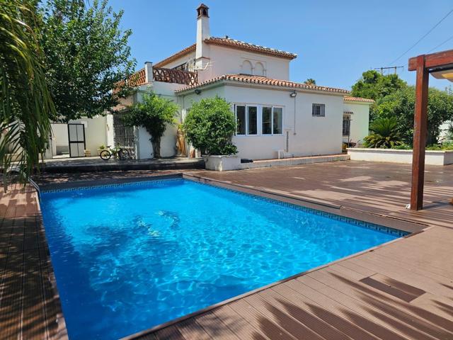 Exclusivo Chalet con parcela adicional en El Chaparral, Mijas photo 0