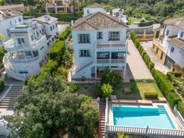 ✨ Villa luminosa y acogedora con vistas abiertas en Elviria, a pocos minutos del mar 🌊 photo 0