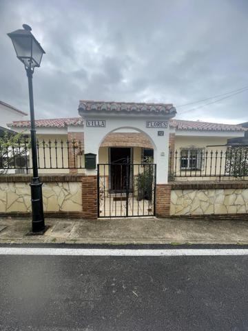 Villa moderna con gran espacio y vistas photo 0