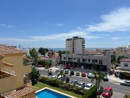 ¡ VIVE A PASOS DEL MAR EN LA CARIHUELA ! photo 0