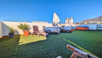 ATICO DUPLEX CON ESPECTACULARES VISTAS AL MAR photo 0