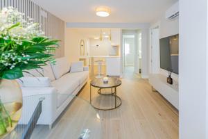 Encantador Apartamento Reformado en el Corazón de Marbella - a 200 m del Mar photo 0