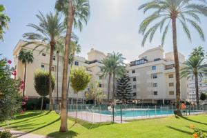 Vive el Sueño de la Costa del Sol en La Carihuela photo 0