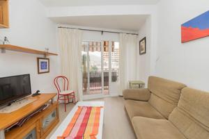 Apartamento y piscina, en el Corazón de Fuengirola. ¡Tu Refugio Ideal! photo 0