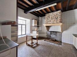 Casa De Pueblo en venta en Linares de Riofrío de 300 m2 photo 0