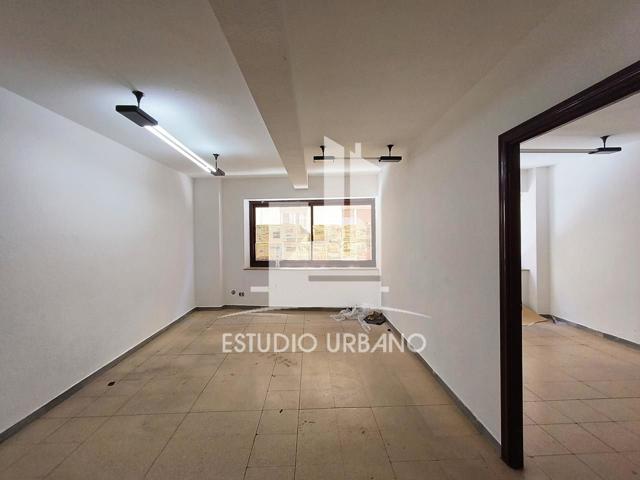 Oficina en alquiler en Salamanca de 55 m2 photo 0