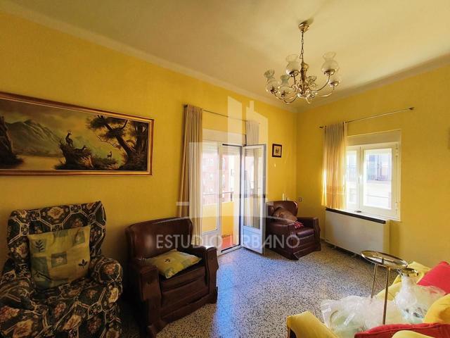 Piso en venta en Salamanca de 86 m2 photo 0