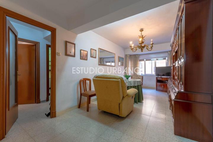 Piso en venta en Salamanca de 89 m2 photo 0