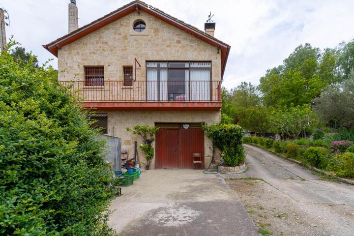 Casa - Chalet en venta en Cabrerizos de 246 m2 photo 0