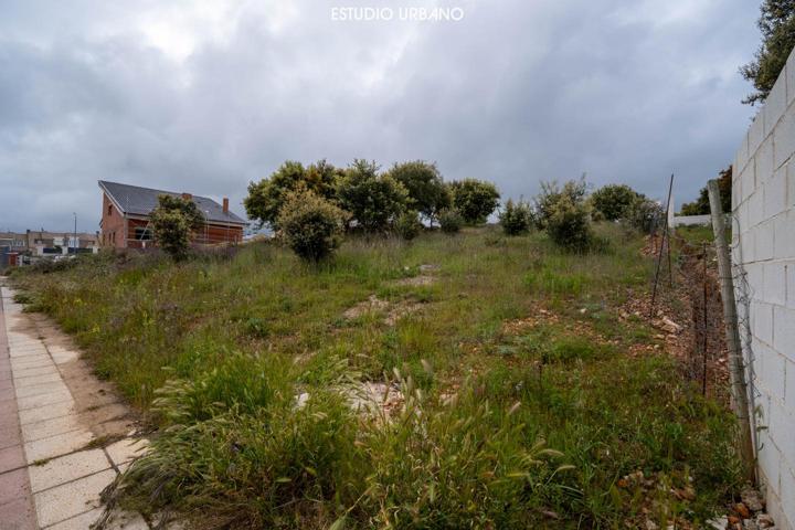 Terreno en venta en carrascal de barregas de 660 m2 photo 0