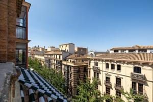 Elegancia y Espacio en el Corazón de Granada! Piso Emblemático en la Gran Vía photo 0