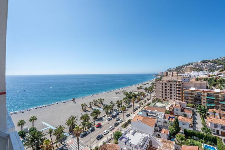 Exclusivo Piso en Primera Línea de Playa – Paseo de Velilla, Almuñécar photo 0