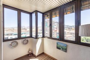 VISTAS DESPEJADAS EN UNO DE LOS EDIFICIOS MÁS EMBLEMÁTICOS DE GRANADA photo 0