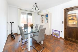 ¿Estas buscando una vivienda amplia y luminosa, con magnificas calidades y con buena ubicacion? photo 0