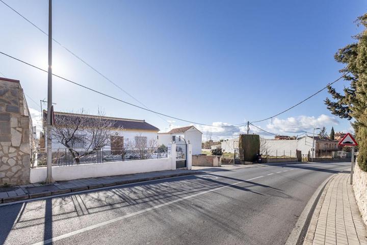 🏡 Exclusiva Vivienda Unifamiliar en una Sola Planta con Gran Parcela y Casita de Invitados photo 0