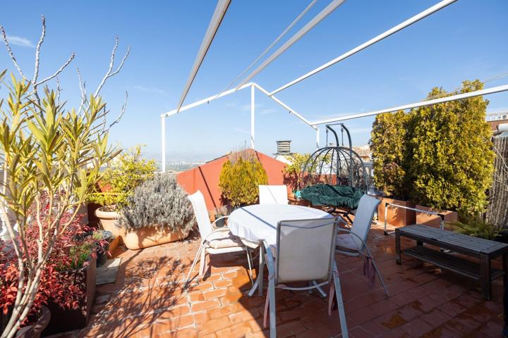 🌟 ¡Ático exclusivo en La Zubia con vistas panorámicas de ensueño! 🌟 photo 0