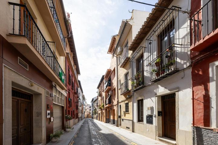 ¡Oportunidad única de inversión y hogar con encanto! 🏡✨ photo 0