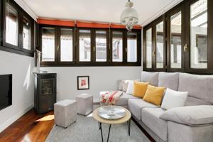 🌟 Se vende ÁTICO con terraza en pleno corazón de Granada – Zona Bib-Rambla - Calle Príncipe 🌟 photo 0