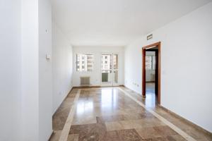 🏡 VENTA DE PISO EN PLAZA EINSTEIN – GRANADA 🎓 photo 0