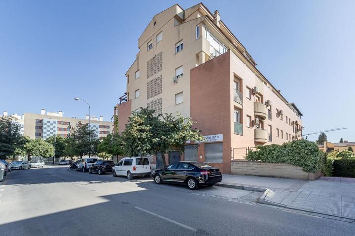 Piso en Barrio de los Periodistas – Espacio, luz y ubicación TOP photo 0
