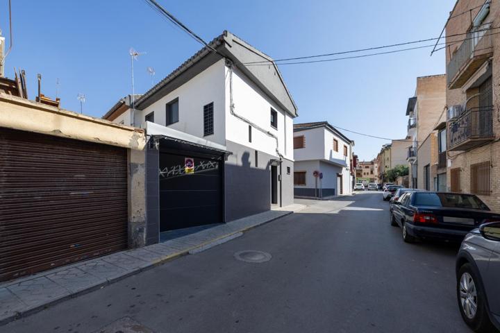 🏙️ ¡Vivir en el corazón de Armilla es posible! Piso reformado a estrenar, con estilo y comodidad ✨🔑 photo 0