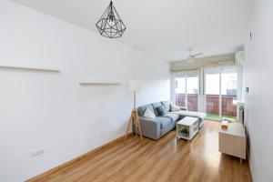 ¡Tu hogar ideal en el corazón de Churriana de la Vega! 🌟 photo 0