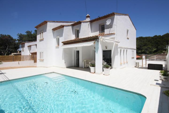 ESPECTACULAR CHALET MODERNO EN VENTA EN EL VEDAT photo 0