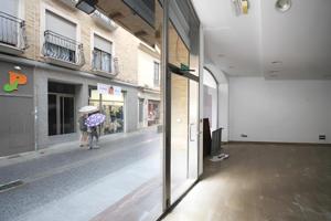 BAJO COMERCIAL EN ALQUILER photo 0
