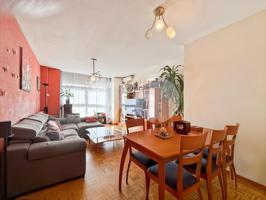 Piso en venta en Las Rosas, Madrid photo 0