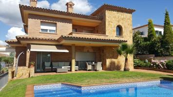 Casa En venta en Platja D´aro, Platja D´aro photo 0